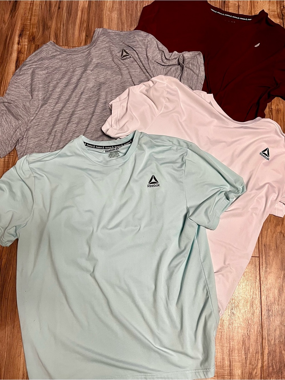 (4) XL Men’s Reebok Shirts
